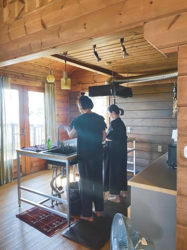 海を眺めるログハウス カマカーマAwaji