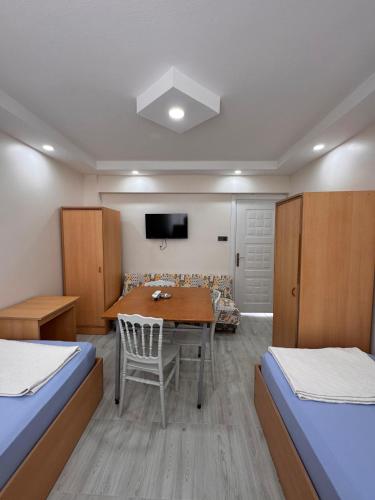 Orçın Apartments (Orcın Apartments) in Lapseki