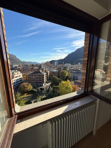 Bližnja znamenitost, Bovara 49 in Lecco