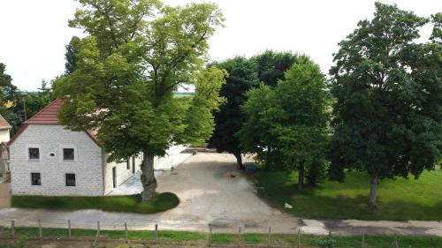 A l'Orée des Champs (A l'Oree des Champs) in Losne