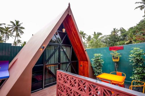 Royal Empire Resort in Poovar