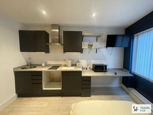 廚房, Dojo House in 倫頓