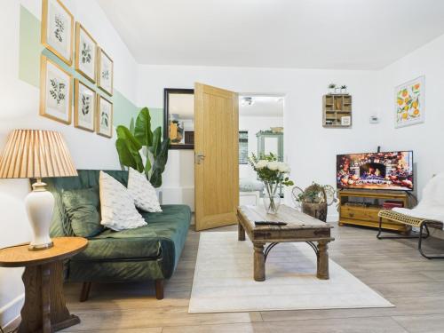 บริการและสิ่งอำนวยความสะดวก, Lake View Lodge & Outdoor Bath in อีท แกรนสเตรด