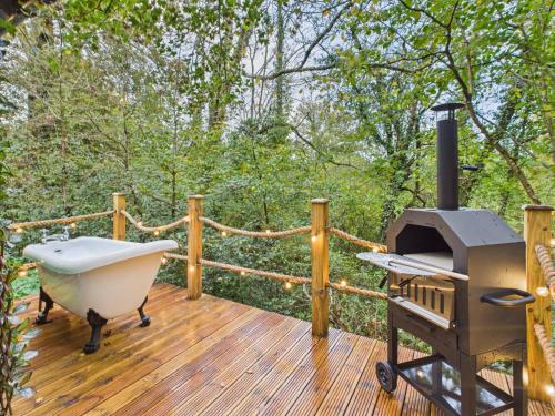 บริการและสิ่งอำนวยความสะดวก, Lake View Lodge & Outdoor Bath in อีท แกรนสเตรด