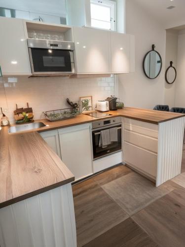 Appartement de prestige Avenue Victor Hugo, a deux pas des Champs-Elysees in Tour Eiffel