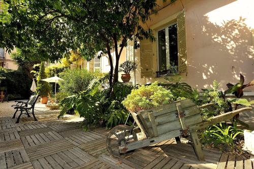 Nice Garden Hotel - image 5