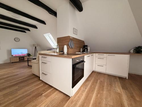 廚房, Idyllisches Wohnen im Schloss in 布魯赫豪森菲爾森