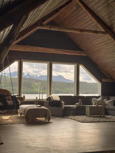. Åsjord Farmhouse