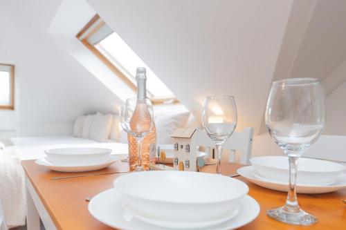 Open Mind Property - Studio Flat for 4 Guests in Talbot and Branksome Woods