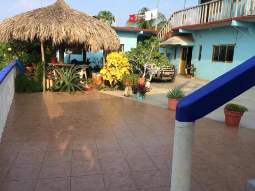 La Casita De Marlen in Playa Estacahuite