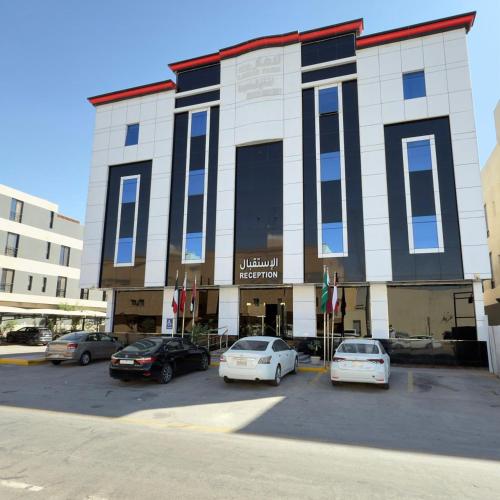 لامار بارك للشقق المخدومة, Rijád