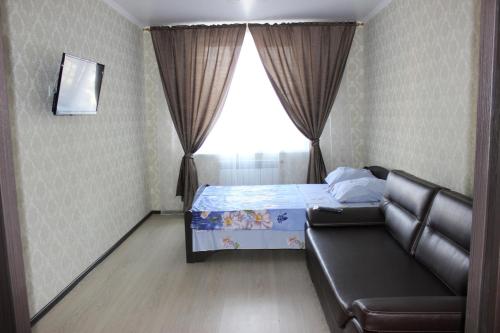 Apartment Voroshilova 23 - image 3