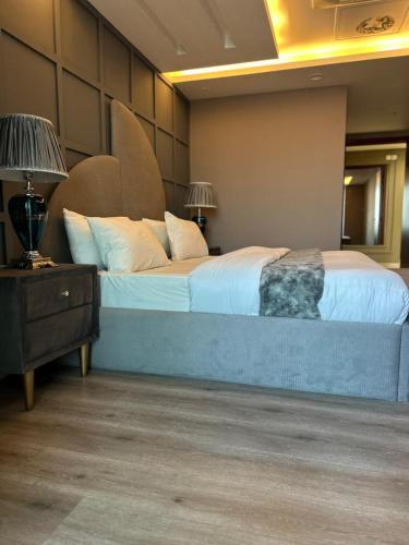 One bedroom Penthouse By sukun Gold crest Mall - image 10