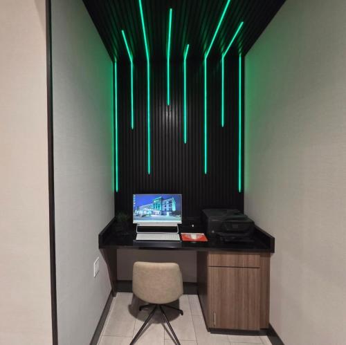 Holiday Inn Saint Louis-Fairview Heights an IHG Hotel - image 39