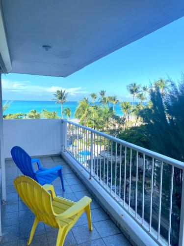 Oceanfront Isla Verde 2B 2B Apartment Paradise Getaway