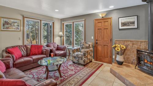 Ravens Call Chalet in Breckenridge, USA