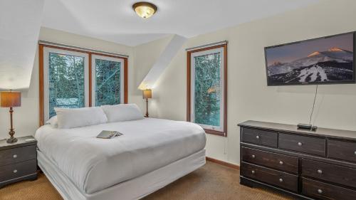 Ravens Call Chalet in Breckenridge, USA