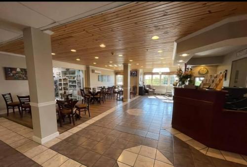 Patti's Inn and Suites 2