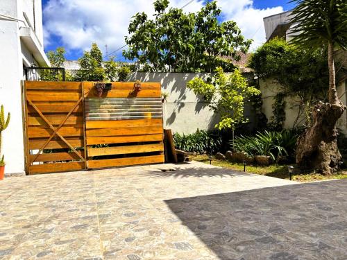 Casa Familiar con Patio & Parrilla en Corazón MDP (Casa Familiar con Patio & Parrilla en Corazon MDP) in Próximo do Centro