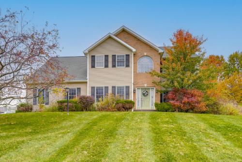 . Expansive Upstate Home w/ Home Theater!