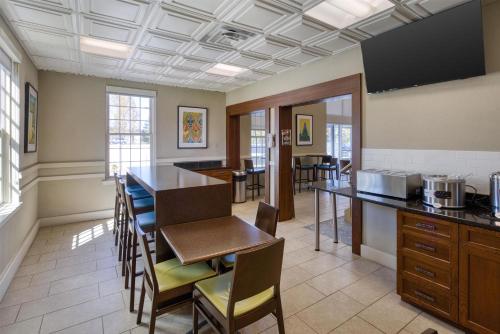 餐廳, 貝斯特韋斯特亨德森維爾酒店 (Best Western Hendersonville Inn) in 亨德森維爾(NC)