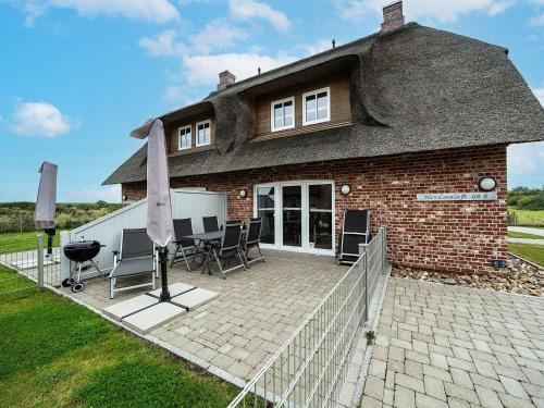 Reetgedecktes Wohlfühlhaus Nordseeloft 98b mit Sauna und Kamin in Dagebüll, Deutschland