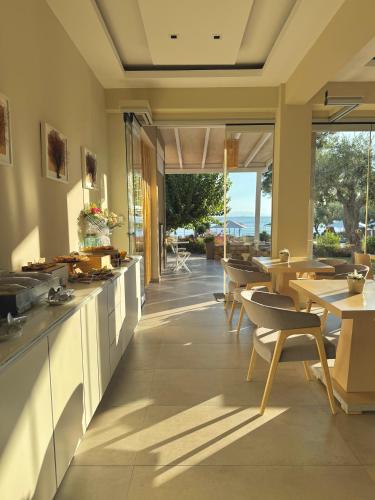 Food and beverages, Aroma Beach Bungalows in Thassos