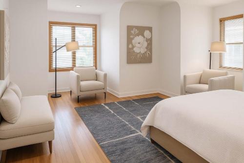The Hillside - Historic Tudor retreat in SLC - image 3