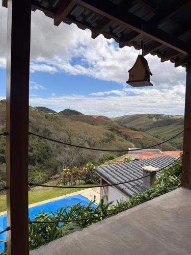 Casa Quintal Sebollas - Paraíba do Sul (Casa Quintal Sebollas - Paraiba do Sul) in Barra Mansa