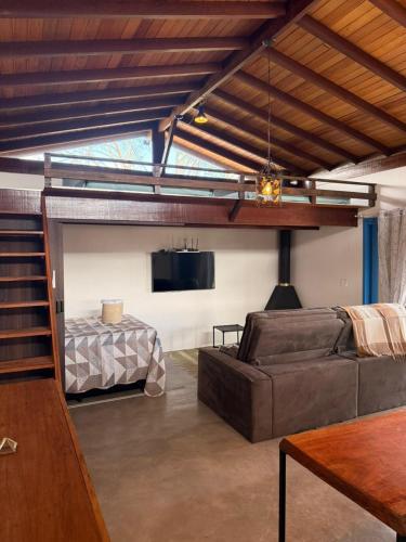 Casa Quintal Sebollas - Paraíba do Sul (Casa Quintal Sebollas - Paraiba do Sul) in Barra Mansa