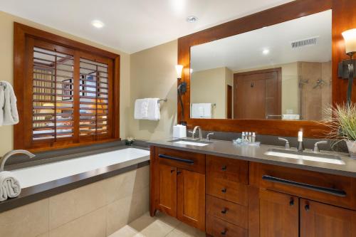 Ko Olina Beach Villas O414 - image 6
