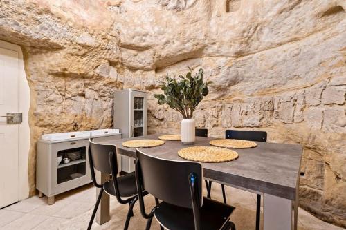 Charming Grund Retreat Near Neumünster Abbey