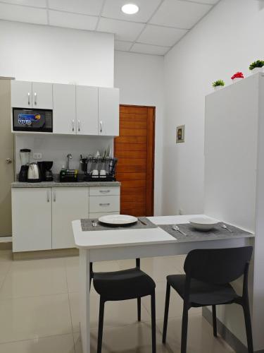 Room with private entrance in downtown Piura