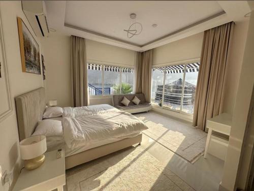 Luxury Ocean View Room in Zighy Bay