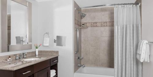 Marriott's Grand Chateau 1BR Apartment with Resort Access, Las Vegas (photo 10)