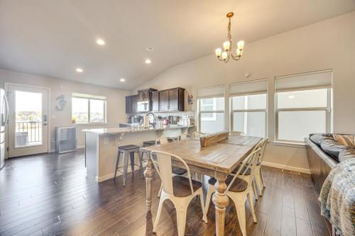 Colorado Springs Home with Game Room and Mtn Views - image 6