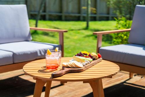 Stay at the Bay - Acacia Bay Taupo - image 4