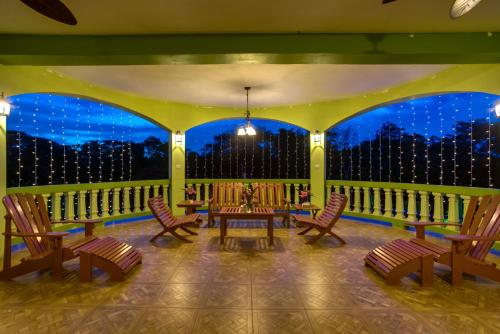 Balkons/terase, Midas Belize in Sanignasio