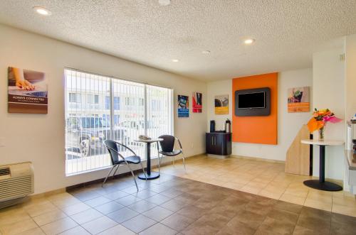 ล็อบบี้, Motel 6 Tacoma, WA - Fife in ฟิเฟ (WA)