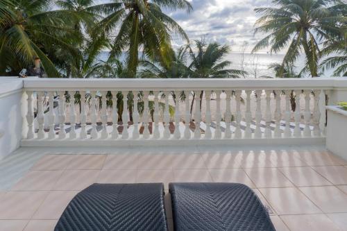 Boracay Sands Hotel Room Type - King Room with Sea View