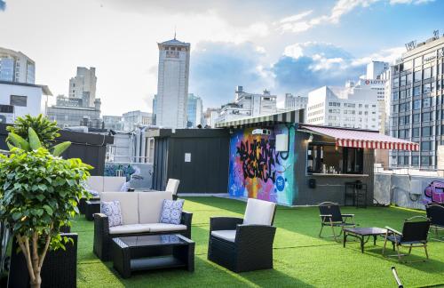 Bluedot Poshtel