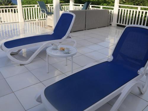 villa peleg in ลาบอรี