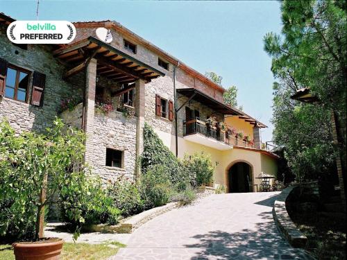 A szálláshely kívülről, Urban farmhouse in Umbria with pool in Monte Santa Maria Tiberina