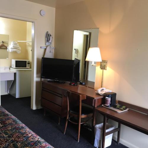 Guest House Motel Chanute - image 8