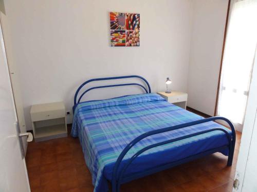 2 bedrooms, 5 beds