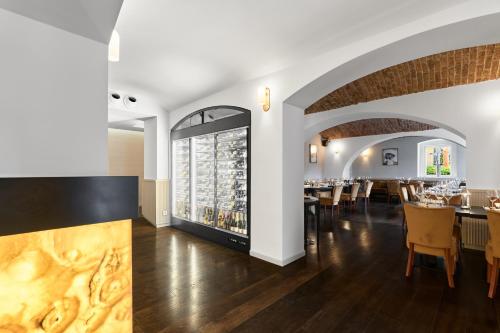 Restaurant, Gourmet Hotel Villa Patriot in Marianske Lazne