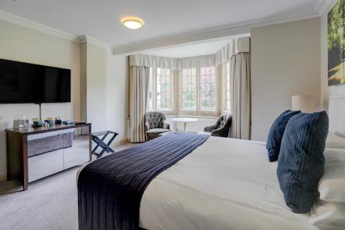 room detail thumbnail 1