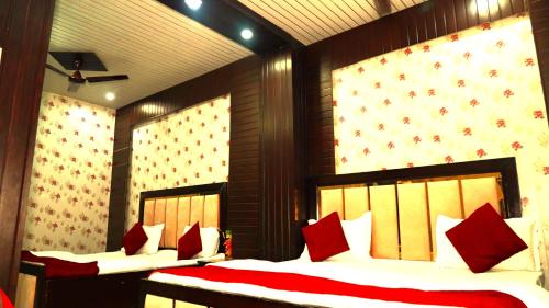 room detail thumbnail 0