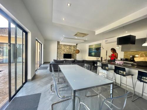 Faciliteiten, Grand Amber Villa in Mombassa