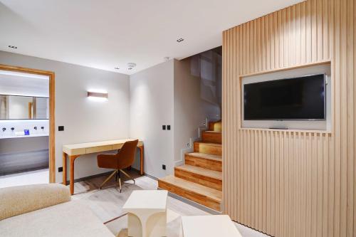Modern souplex a c 2BR 6P– Near the Louvre Museum - image 14